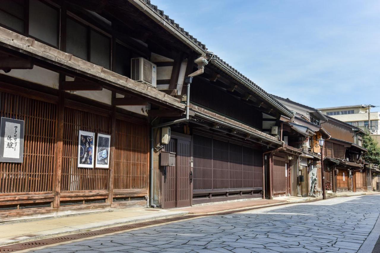 Kadokyu Ryokan Takaoka Exterior photo