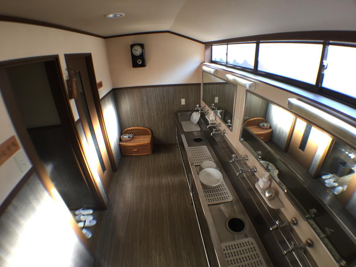 Kadokyu Ryokan Takaoka Exterior photo